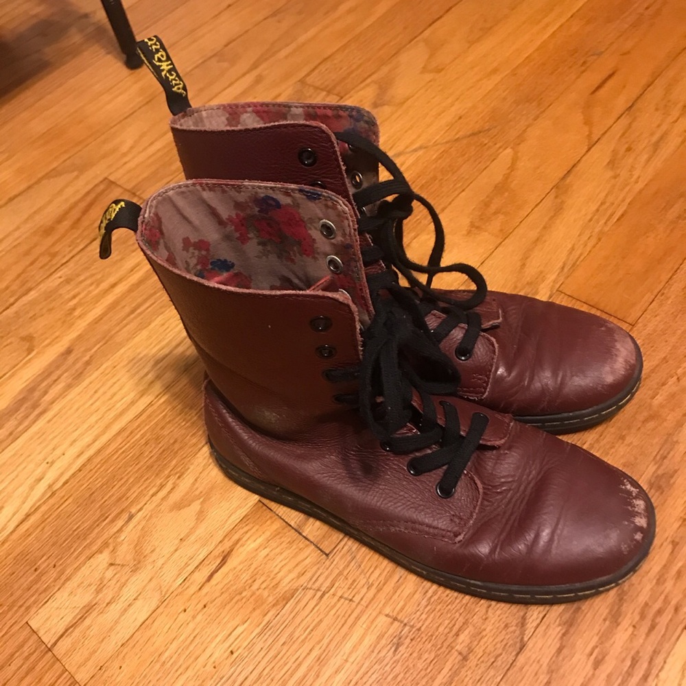 Maroon doc martens combat boots size 8
